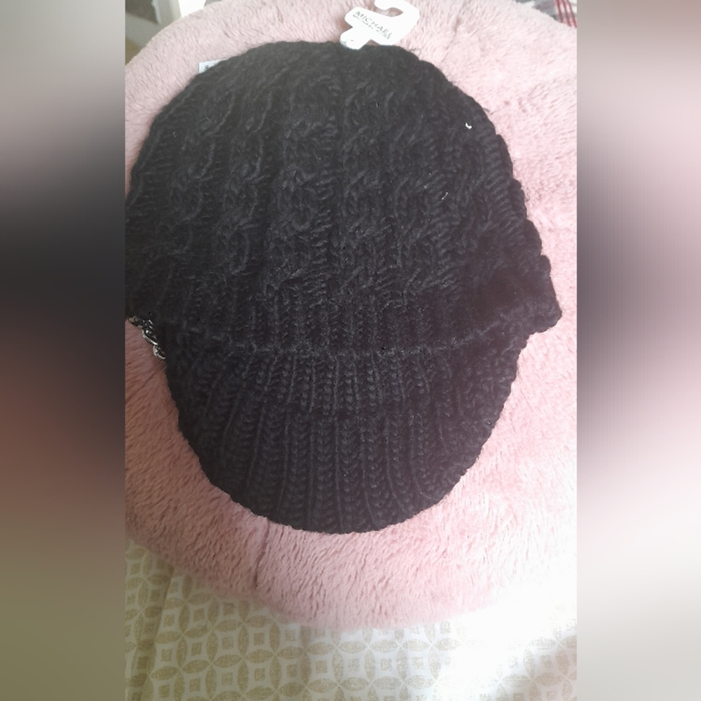 Michael kors woman winter hat
